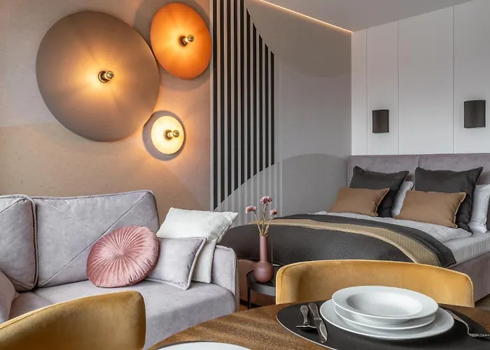 Apart16 Rynek - With A View * فروتسواف